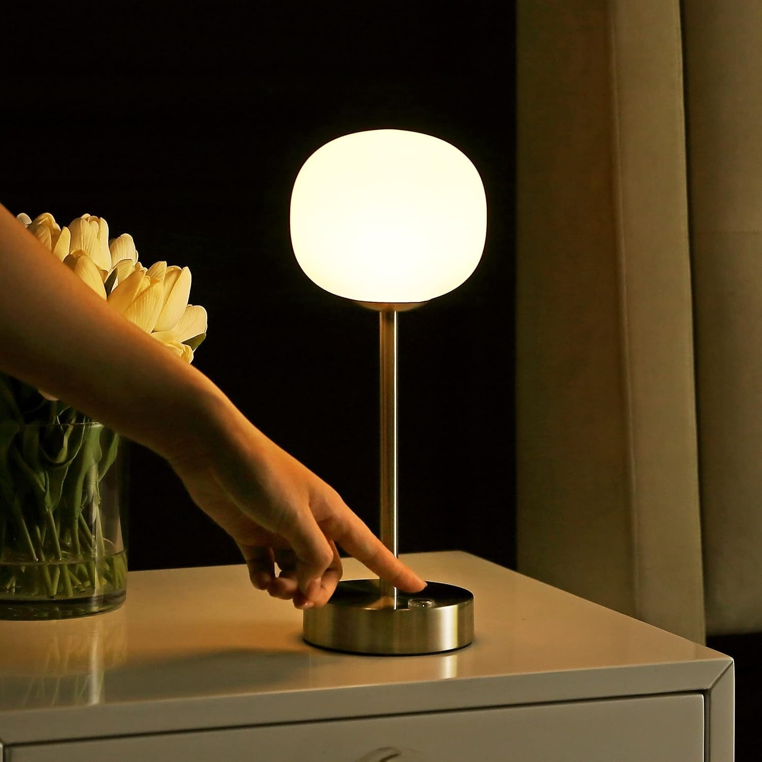 natalia-12-25-metal-rechargeable-table-lamp-nickel