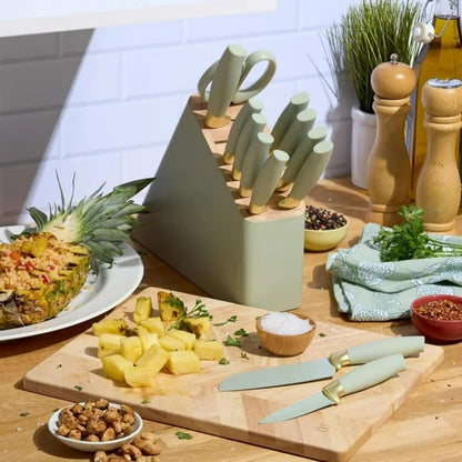 Wonderful 12-Piece High-Carbon Stainless Steel Knife Block Set with Ergonomic Soft-Grip Handles, 8-In Chef Knife High-Carbon Blades (Sage Green)2