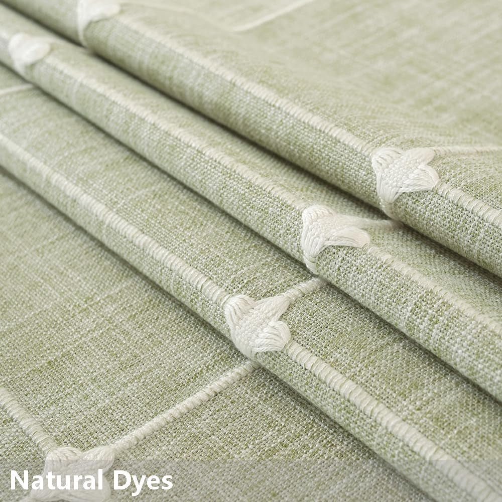 cotton-square-tablecloth-70-x-70-green-fabric-farmhouse-cloth-tablecloths-outdoor-table-cloth-for-picnic-table-cover-green-70x70-square
