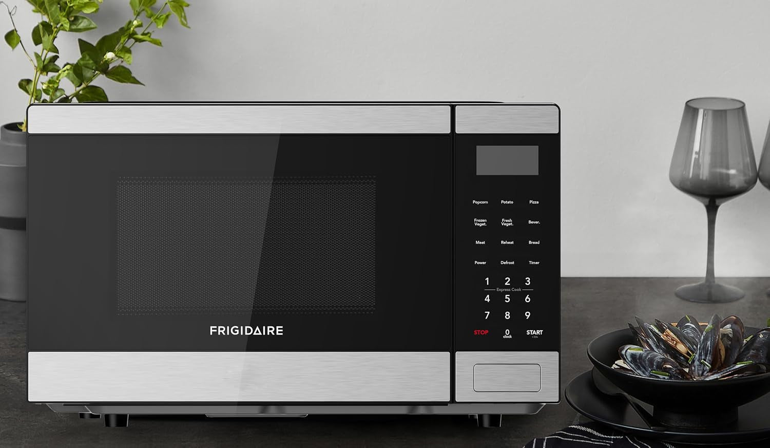 frigidaire-0-9-cu-ft-microwave-digital-control-panel-auto-cooking-settings-child-safety-lock-stainless-steel