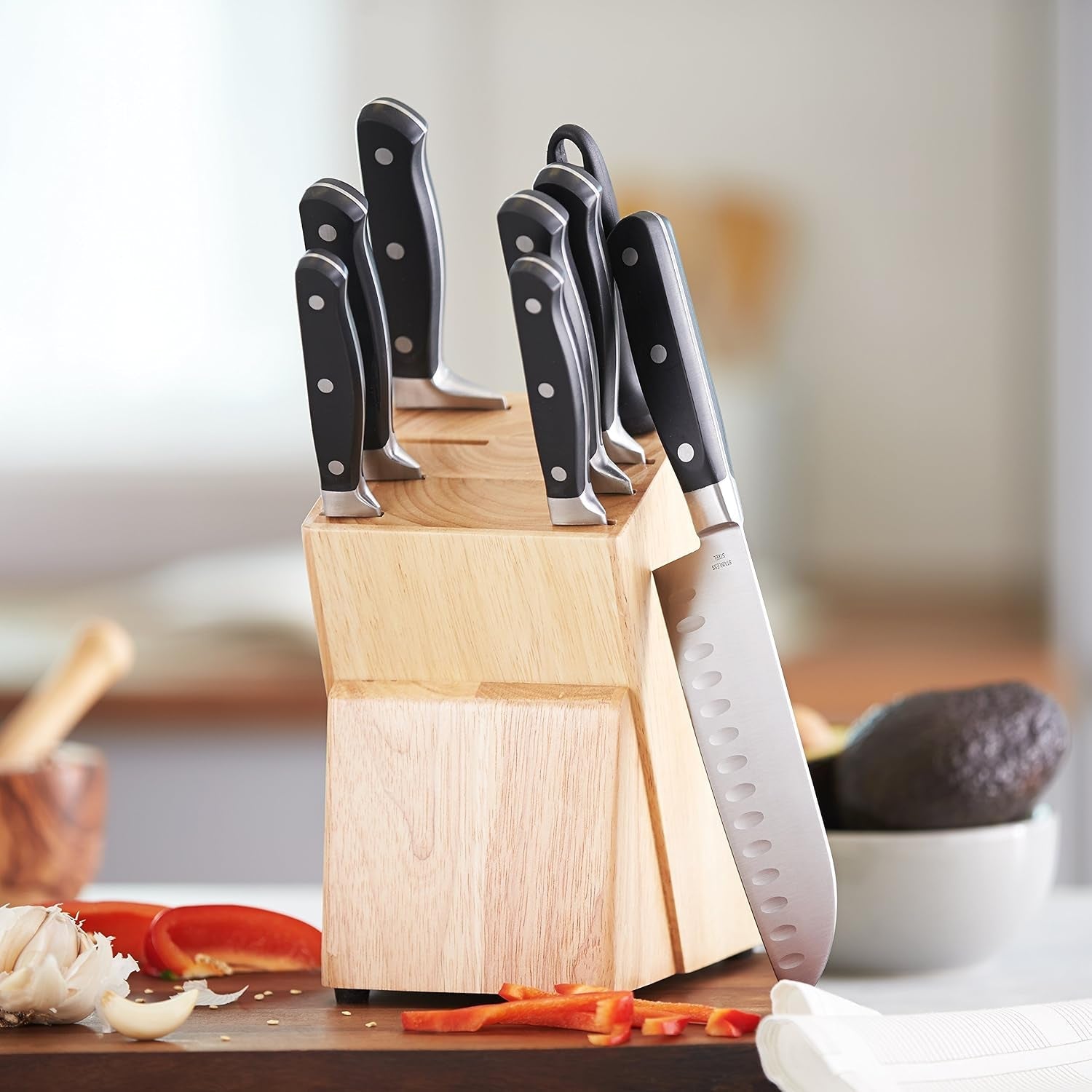 9-piece-high-carbon-stainless-steel-kitchen-knife-set-with-ergonomic-handles-full-tang-construction-pine-wood-block-black