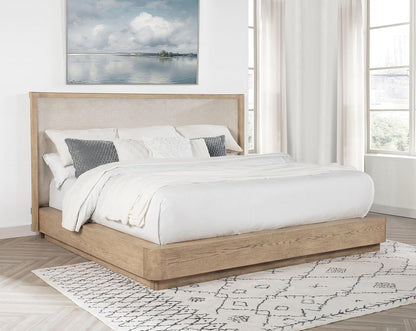 Coaster Home Furnishings - Kailani - Wood - Eastern King Wingback Platform Bed with Coastal Style, Upholstered Headboard and Slatted Base – Bedroom – Beige Oak - 225041KE2
