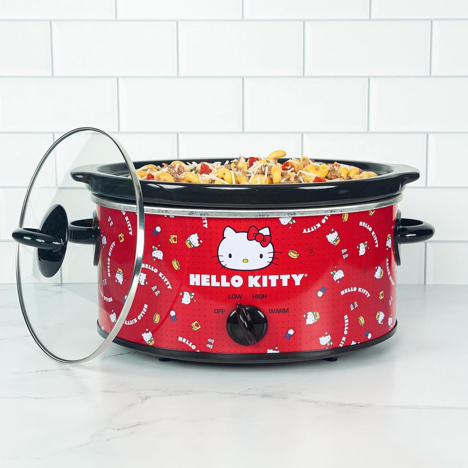 hello-kitty-5-quart-slow-cooker-cook-with-your-favorite-kitty