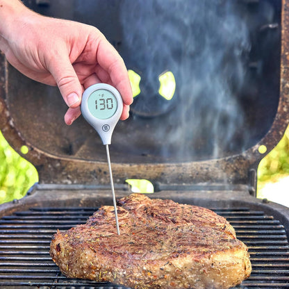 Thermopop 2 — Best Value Instant Read Thermometer - Cayenne Pepper Red3