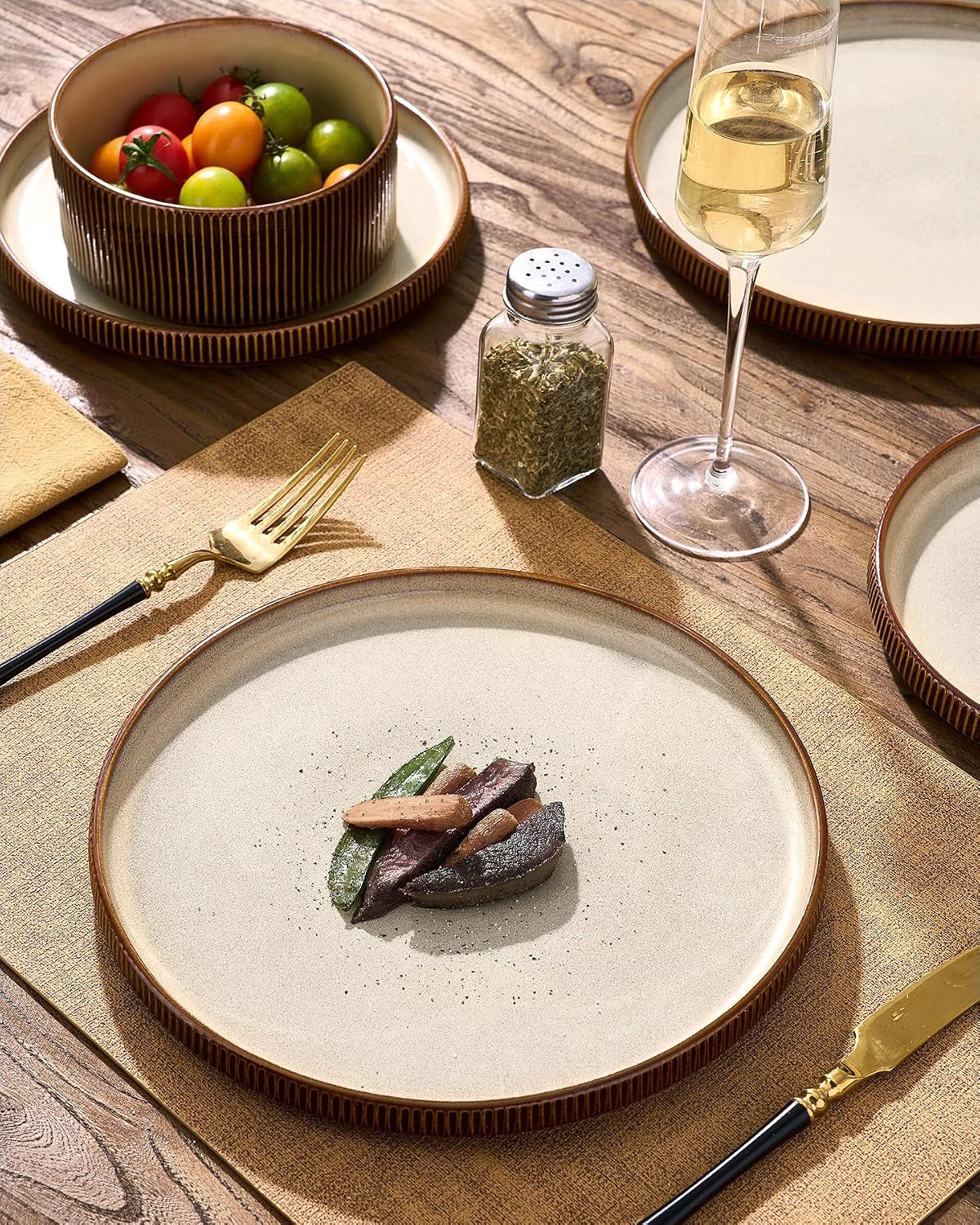 dinnerware-set-for-4-reactive-glaze-plates-and-bowls-sets