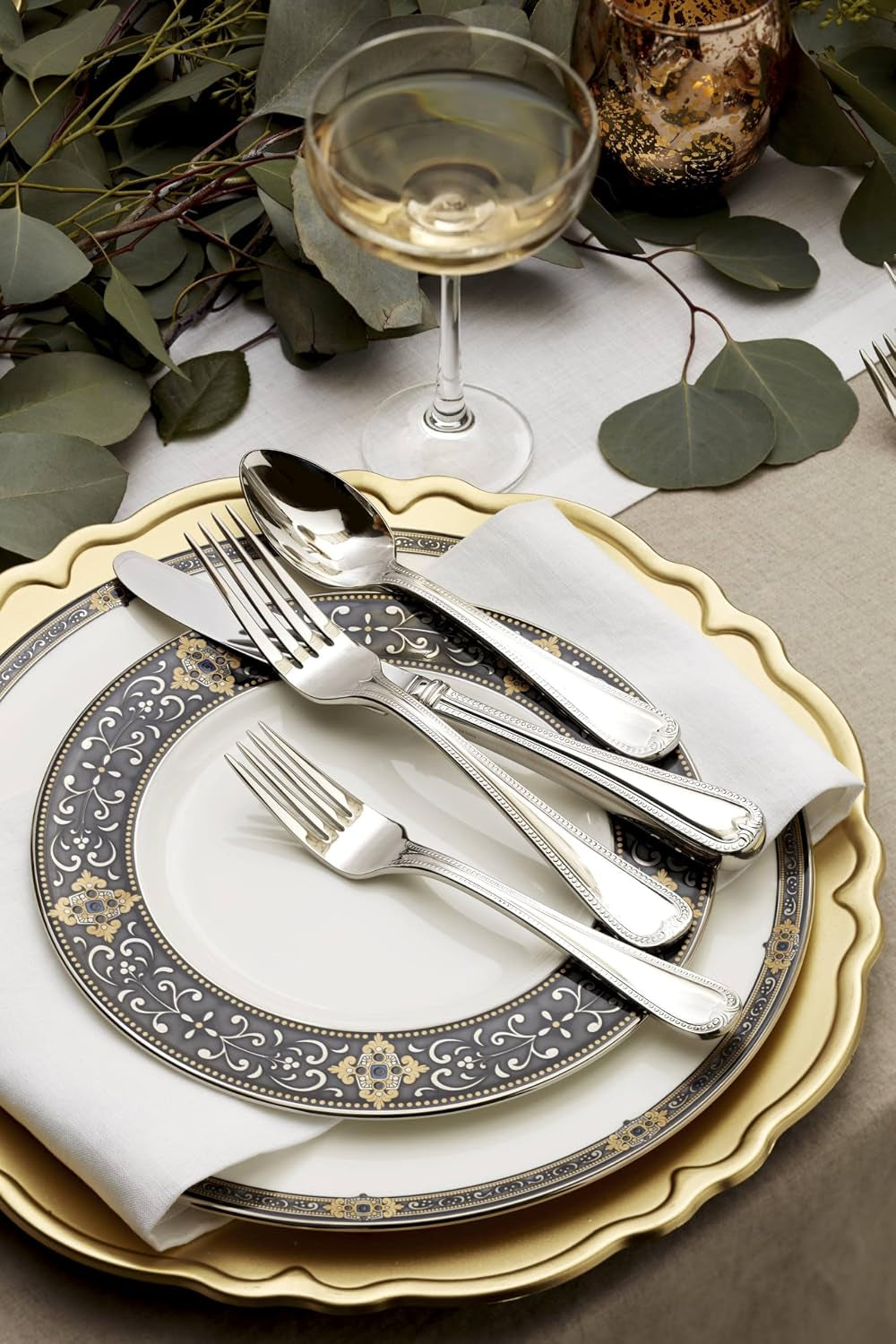vintage-jewel-5-piece-boxed-set-white-dinnerware
