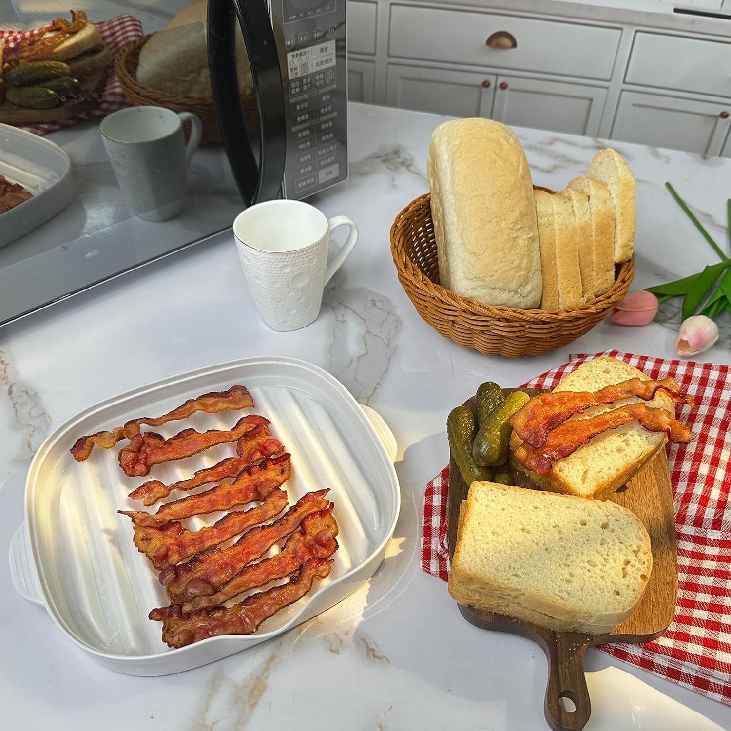 microwave-bacon-cooker-tray-splatter-lid-1-silicone-mat-bacon-grill-bpa-free-make-crispy-in-minutes-microwave-bacon-maker-length-9inch