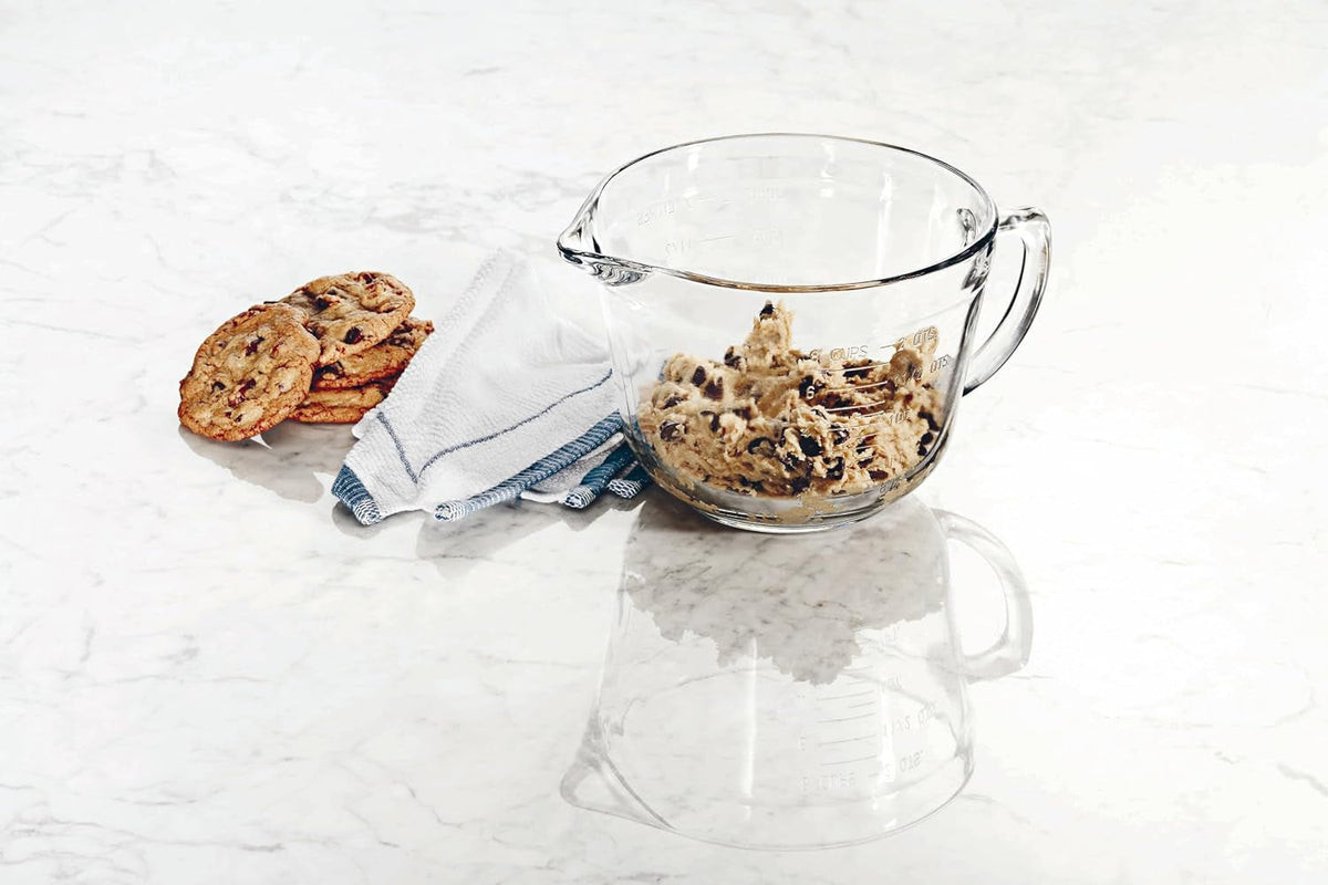 batter-bowl-2-quart-glass-mixing-bowl-with-truefit-lid