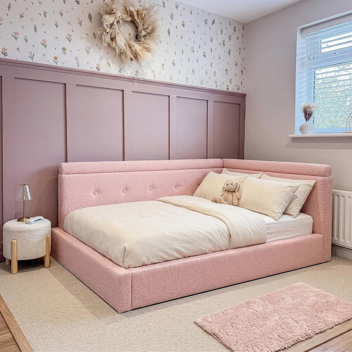 queen-upholstered-daybed-with-5-7-cloud-headboard