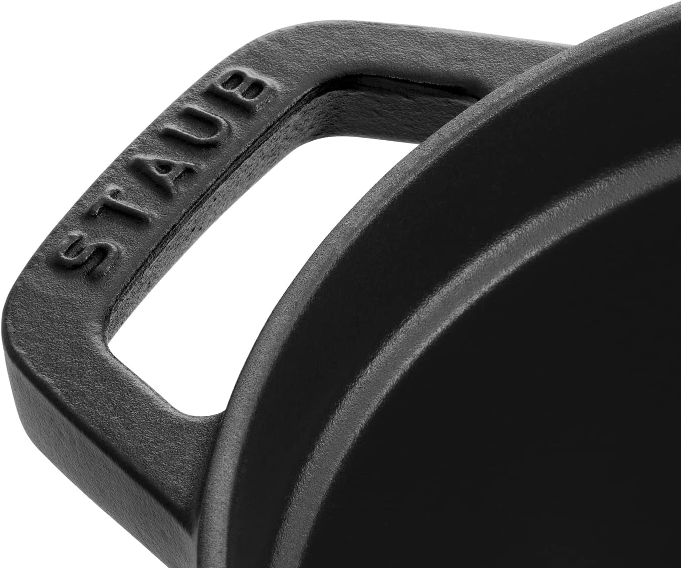 staub-12-75-quart-oval-cocotte-black-matte