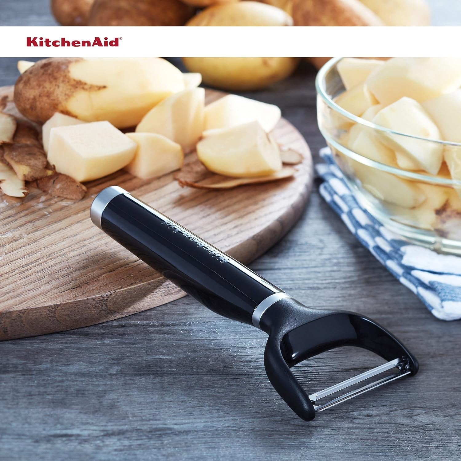 kitchenaid-y-peeler-with-ergonomic-handle-and-single-edge-blade-dishwasher-safe-with-protective-cover