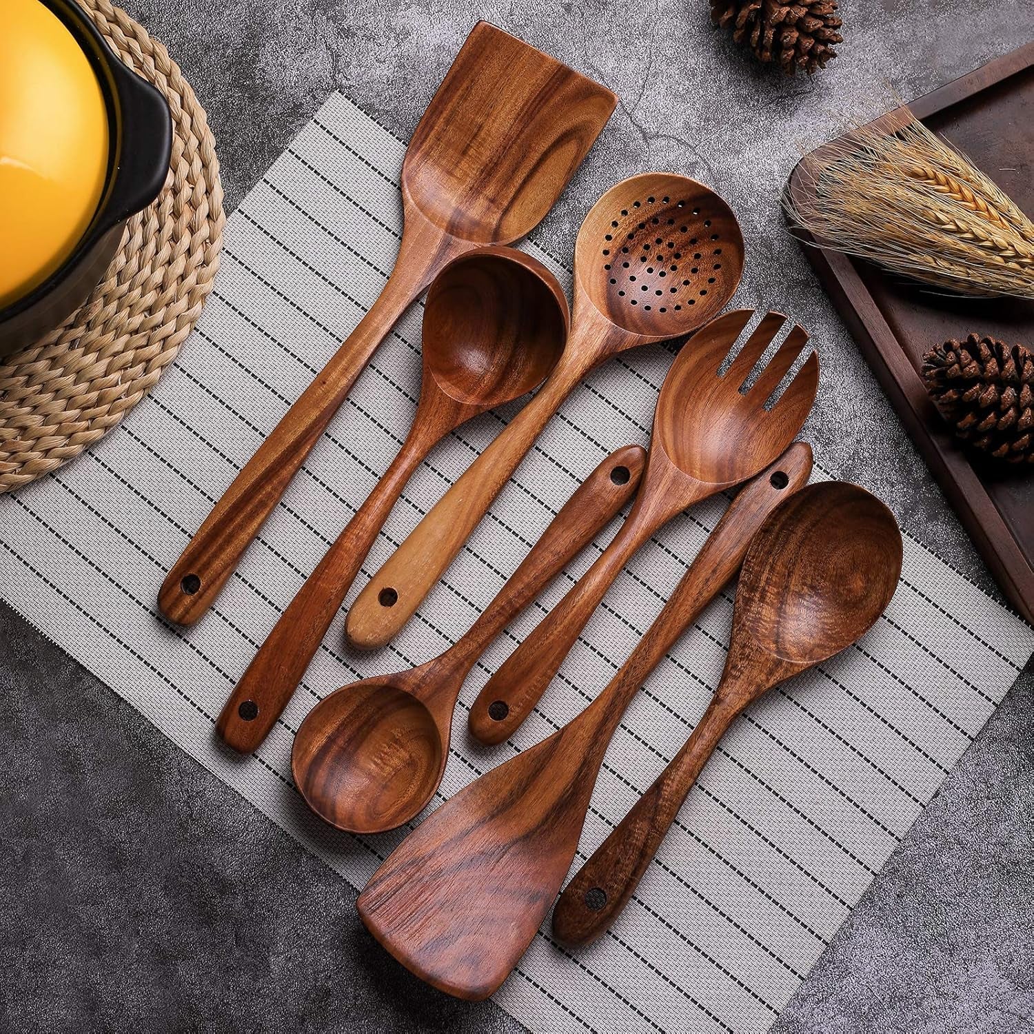 wooden-non-stick-kitchen-pan-toolset-7-pieces-set-natural-kitchen-utensils-spatula-wooden-cooking-utensils-spoons-fried-spatula-and-salad-fork
