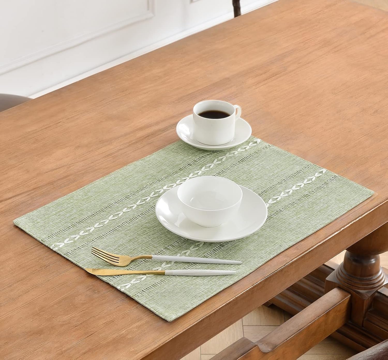 cotton-linen-place-mats-sage-green-embroidered-placemats-set-of-4