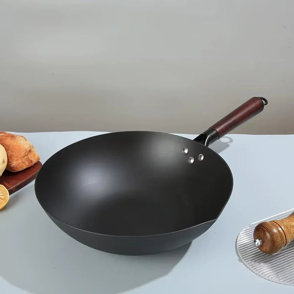 13-5-inch-carbon-steel-wok-pre-seasoned-flat-bottom-stir-fry-pan-with-honeycomb-nonstick-rust-resistant-nitriding-technology