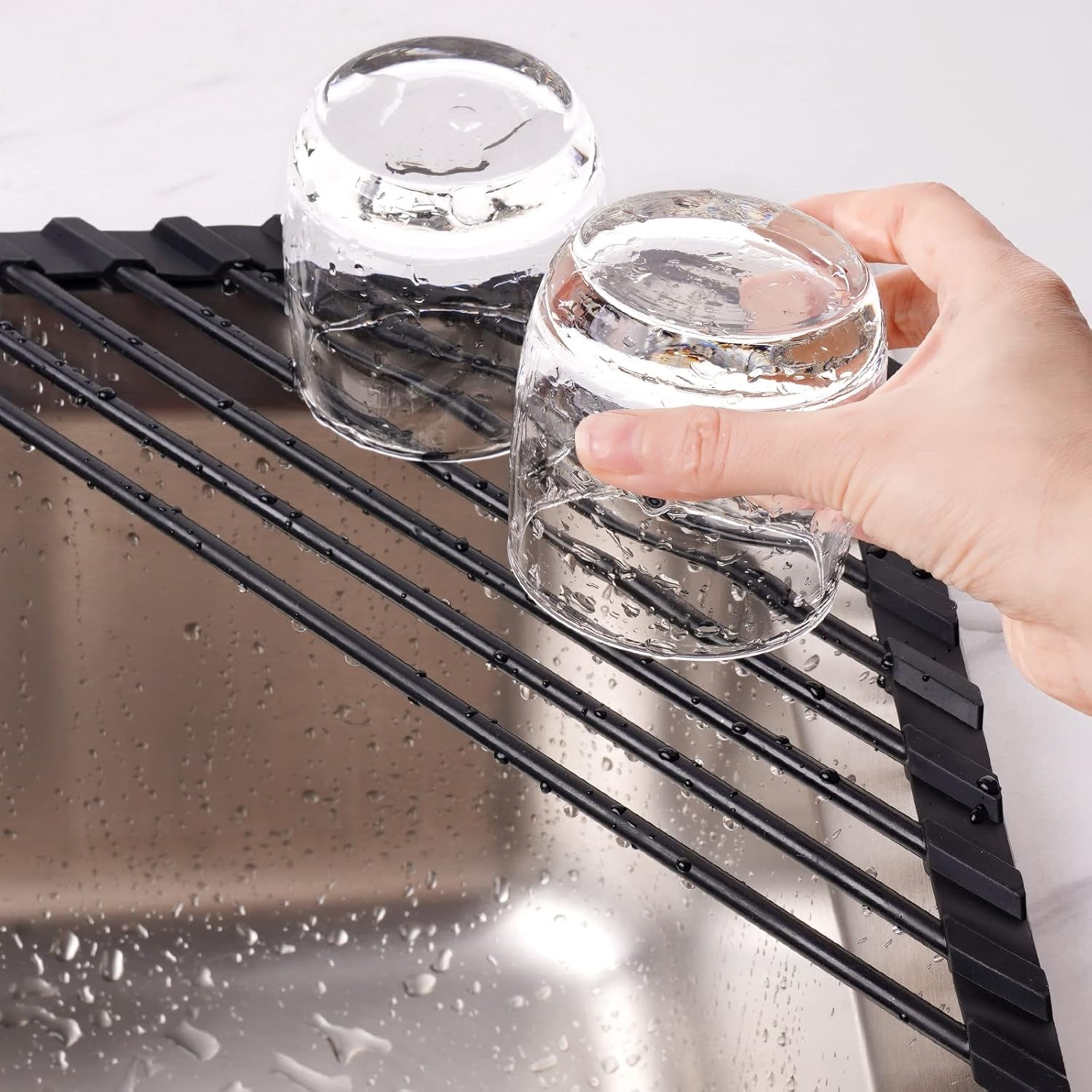 triangle-roll-up-dish-drying-rack-with-silicone-coating-black
