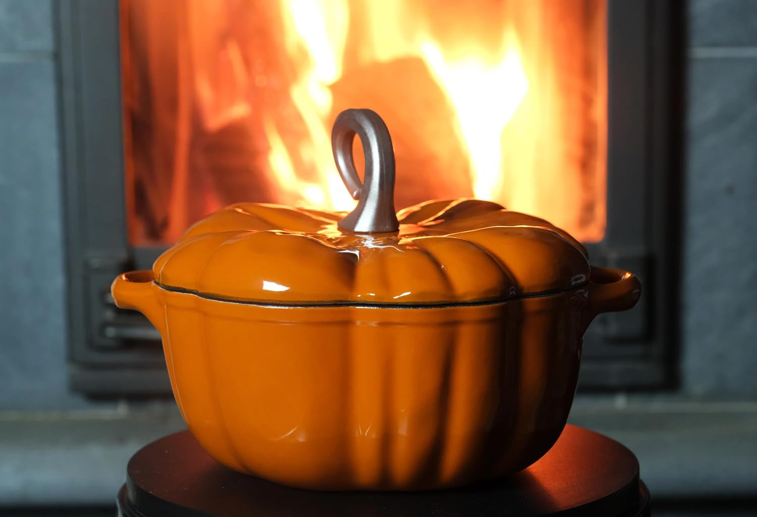 enameled-cast-iron-pumpkin-pot-dutch-oven-cocotte-orange-2-32-qt-2-2-l