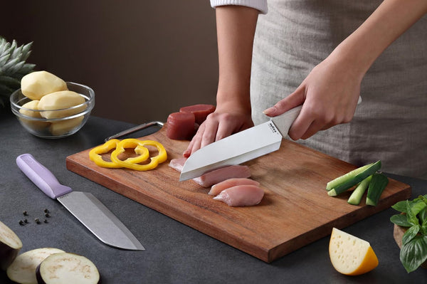 Classic 2 Piece Santoku Knife Set, Stainless Steel 15° Hollow-Ground Blades, Ergonomic Wheat Straw Handles, Finger Guard & Blade Covers, Dishwasher Safe6