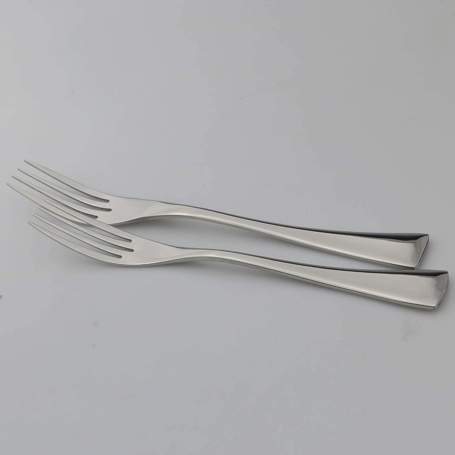 18-10-stainless-steel-flatware-set-serrated-steak-knife-mirror-polishing-silver-service-for-4