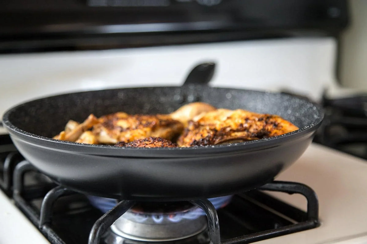 cookware-9-5-nonstick-fry-pan-oven-dishwasher-induction-and-metal-utensil-safe-cooking-heavy-duty-forged-aluminum-with-sturdy-riveted-handle