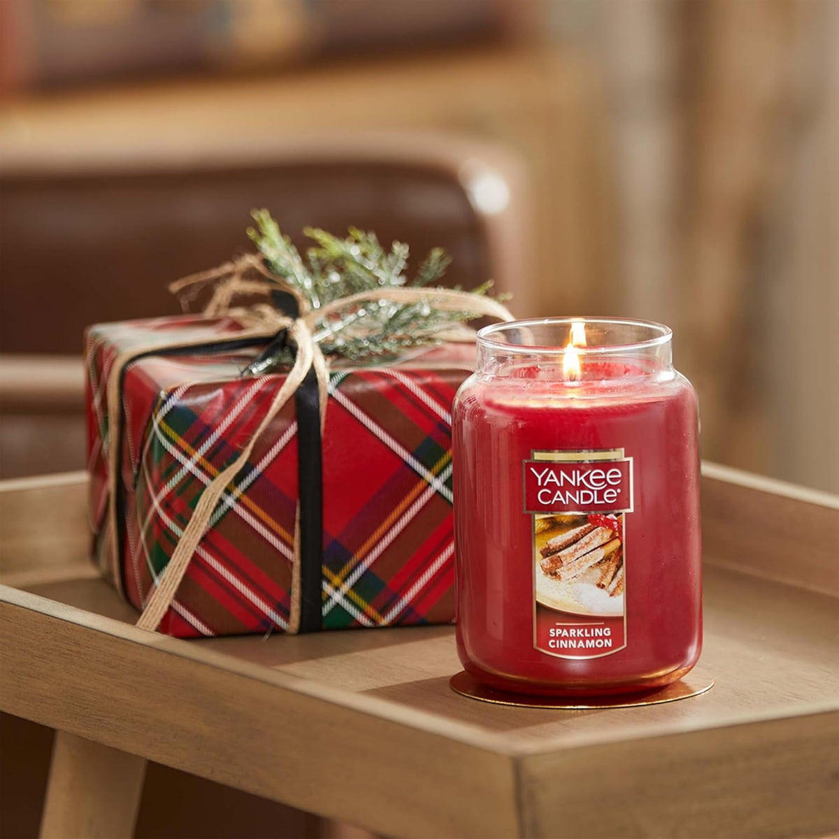 sparkling-cinnamon-scented-classic-22oz-large-jar-single-wick-candle-over-110-hours-of-burn-time