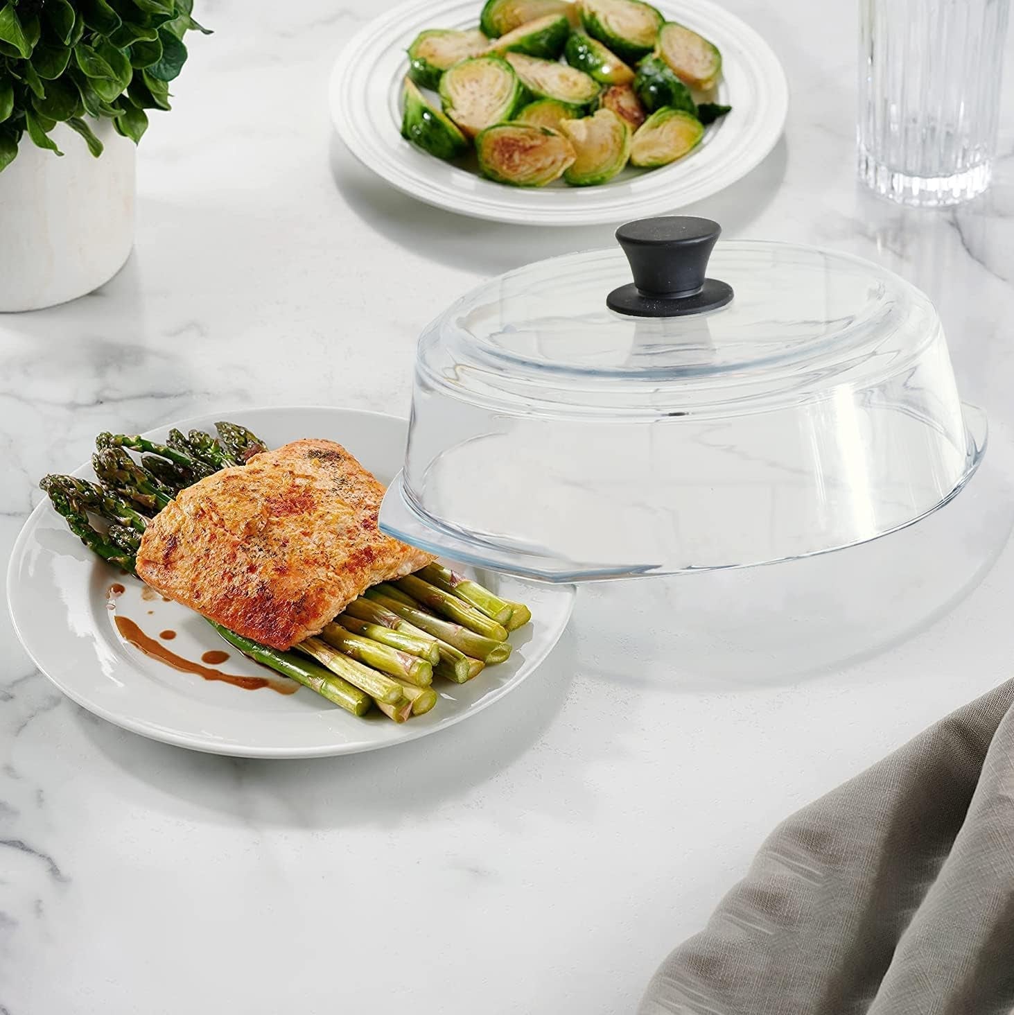tall-glass-microwave-splatter-cover-cool-touch-easy-grip-handle-durable-borosilicate-glass-plastic-free-lead-bpa-free-dishwasher-safe-dual-steam-vents-clear-food-plate-guard-lid