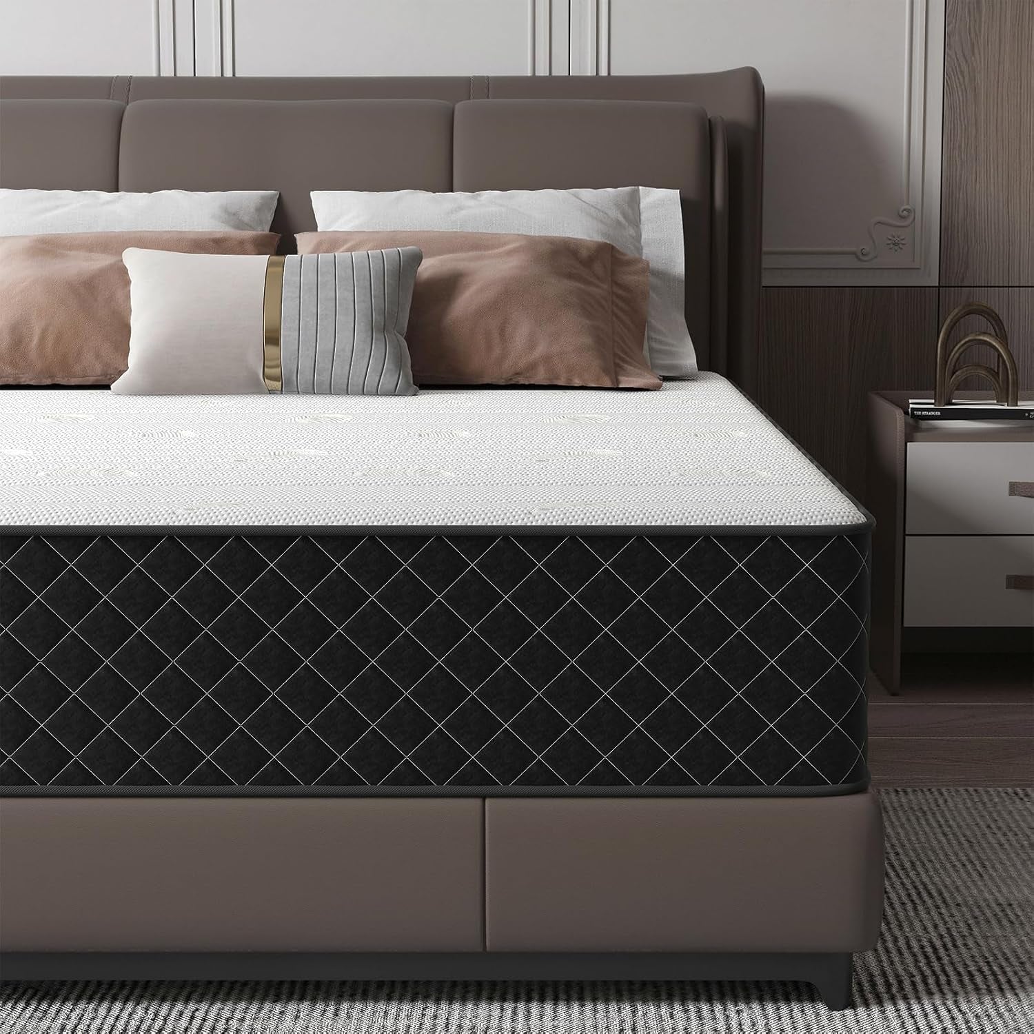 12-inch-queen-mattress-hybrid-with-motion-isolating-pocket-springs