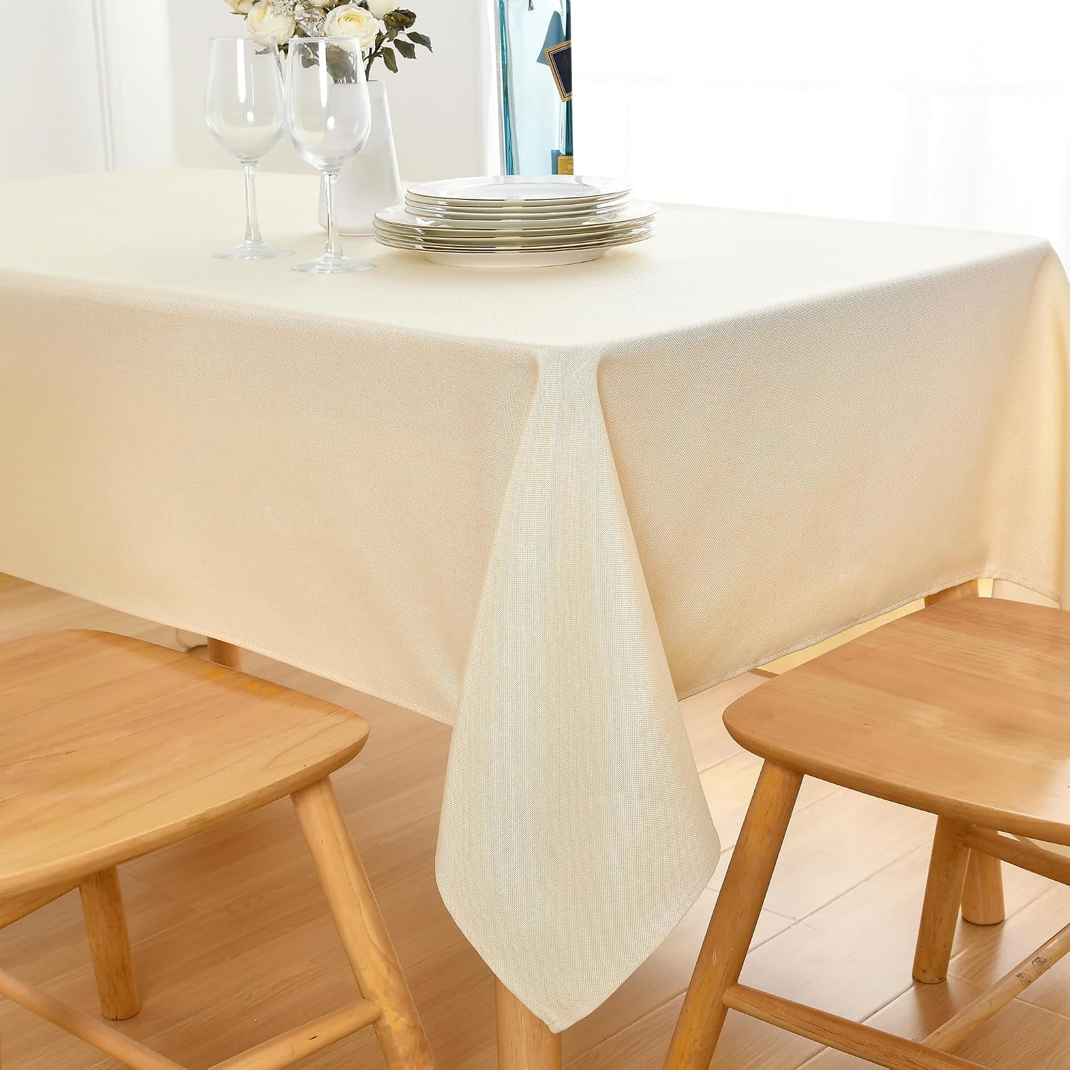 faux-linen-farmhouse-tablecloth-rectangular-wrinkle-stain-resistant-table-cloth-rectangle-table-cover-for-kitchen-dining-champagne-54-x-108-inch