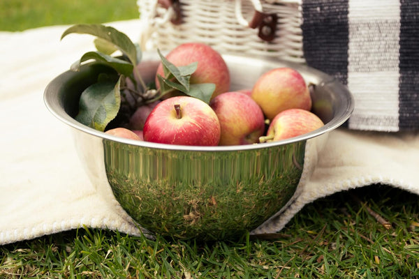 Brands 2.75-Quart Stainless Steel Mixing Bowl, 9 X 9 X 4 Inches, Metallic2