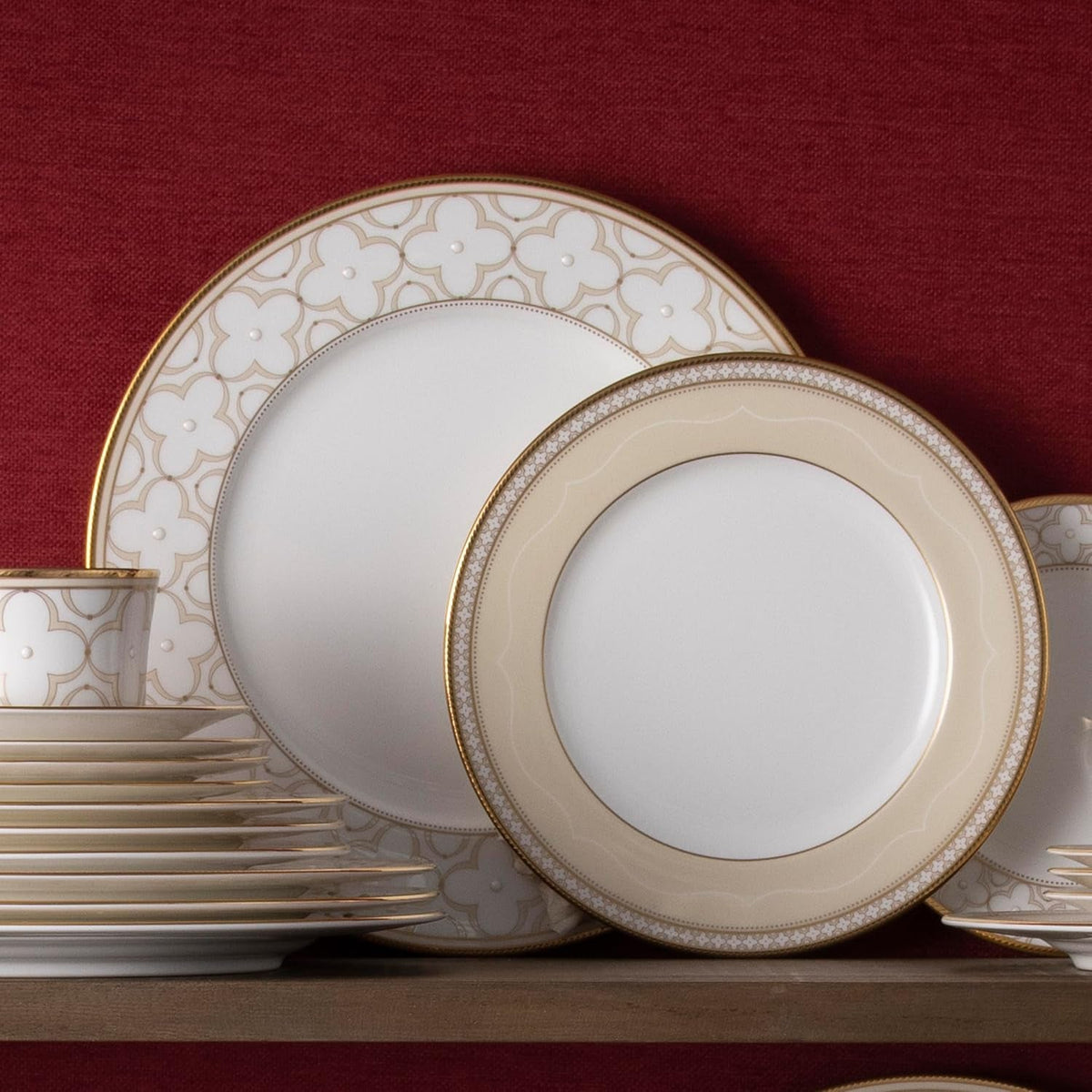 trefolio-gold-40-piece-dinnerware-set-service-for-8