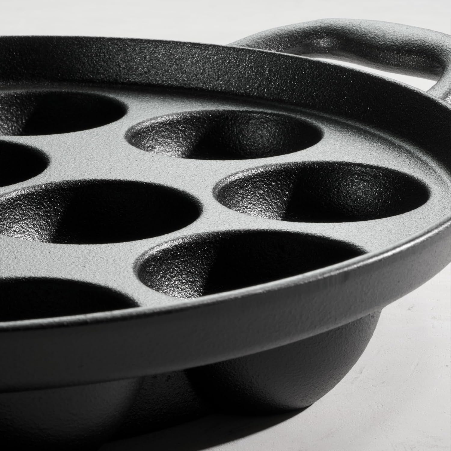 utsava-pre-seasoned-cast-iron-12-hole-appam-pan-appe-pan-with-lid-great-for-paniyaram-takoyaki-and-more