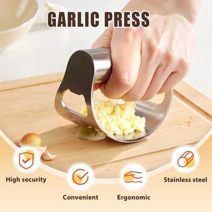 Garlic Press Rocker - 2024 NEW Stainless Steel Garlic Mincer Garlic Crusher with Peeler, New Innovative Garlic Chopper with Peeler and Scraper for Smash Garlic (Black 1PCS)4