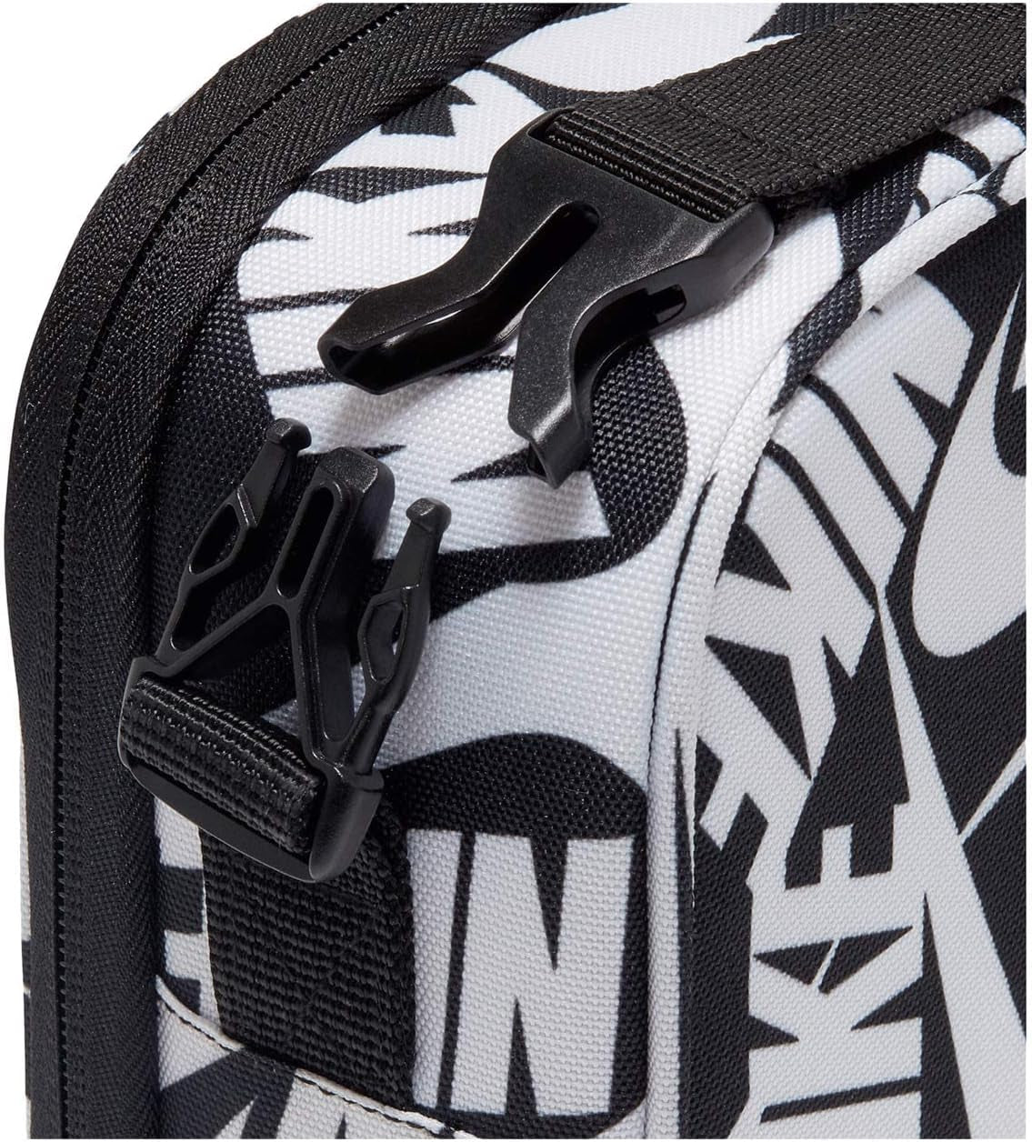nike-futura-hard-liner-lunch-bag-black-white-one-size