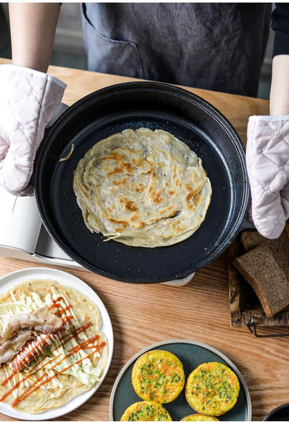 Cast Iron Skillet with 2 Handle, 9In/23Cm Rounde Mini Flat Bottomed Frying Pan for Fried Steakbread, Baking,Pizza, Outdoor Cooking, Camping, Grill, Stovetop, Oven Safe Cookware (9Inch 23 Cm)4
