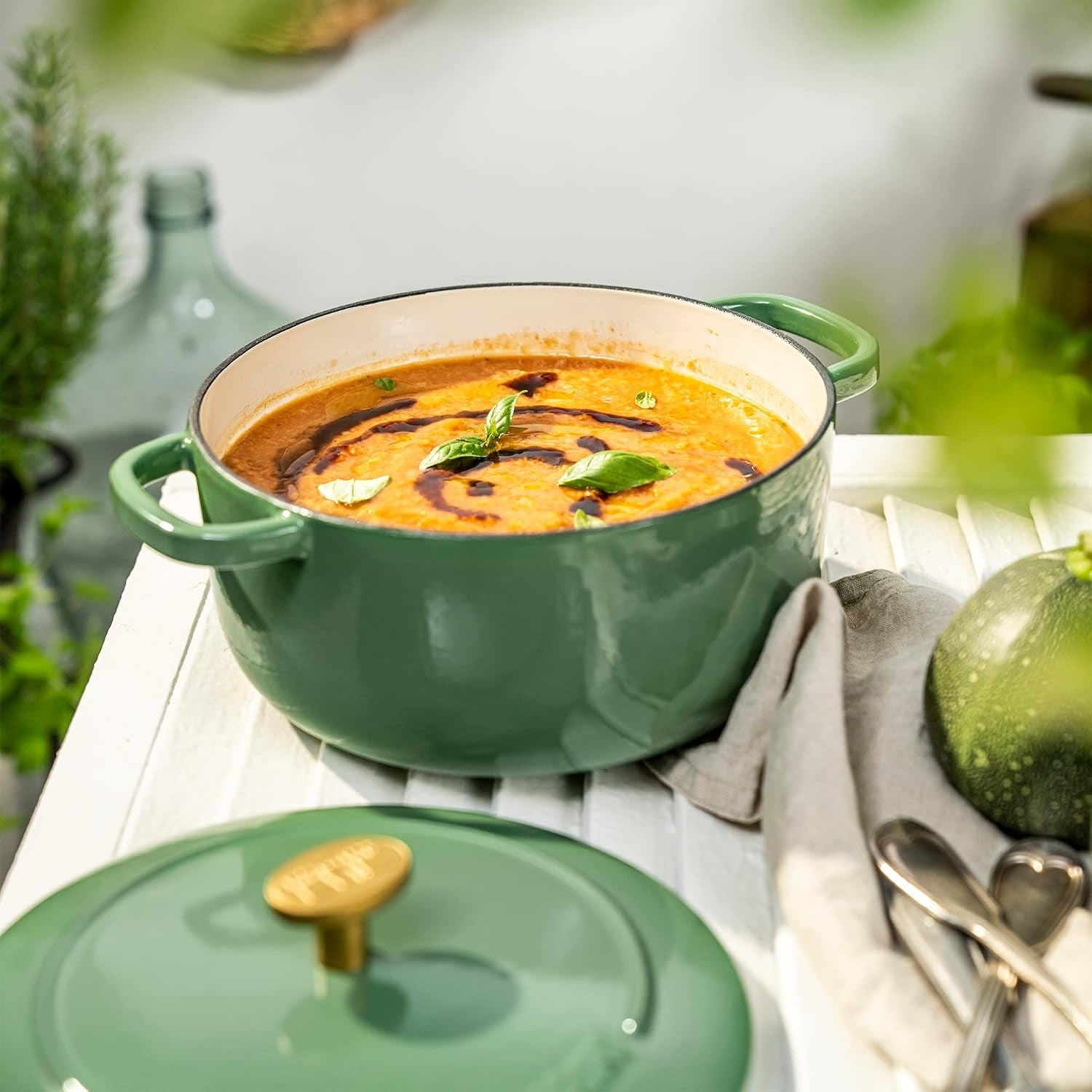 bellamonte-cast-iron-7-5-qt-round-dutch-oven-saggio-green