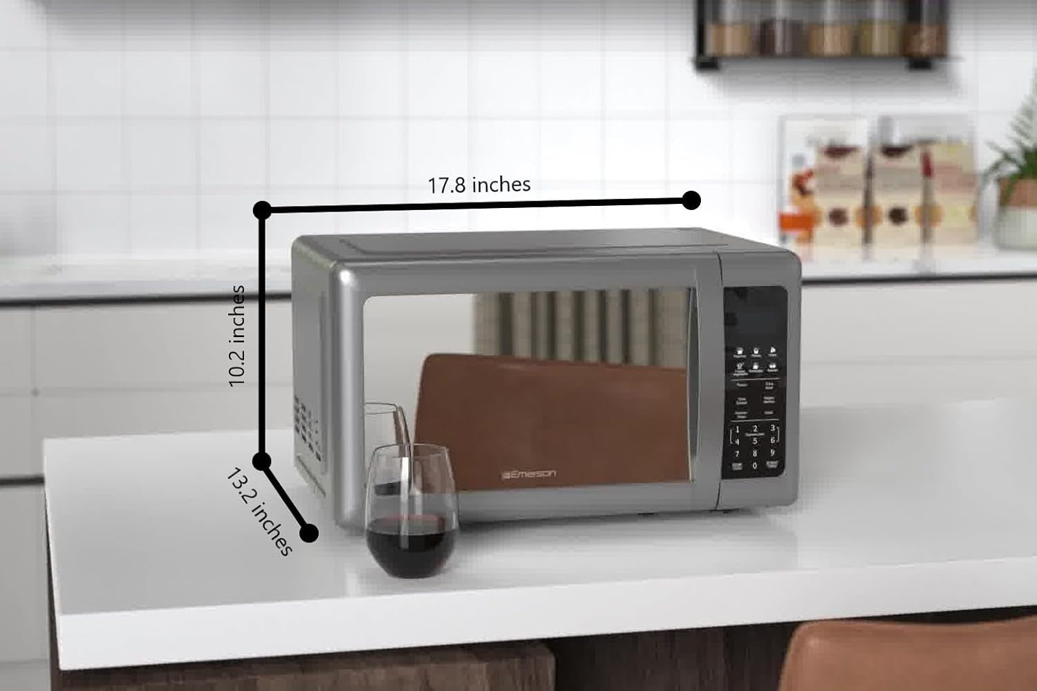 mw7601sl-countertop-microwave-oven-with-sleek-mirrored-finish-glass-door-700w-10-power-levels-and-6-pre-programmed-settings-with-child-safe-lock-0-7-cu-ft-silver