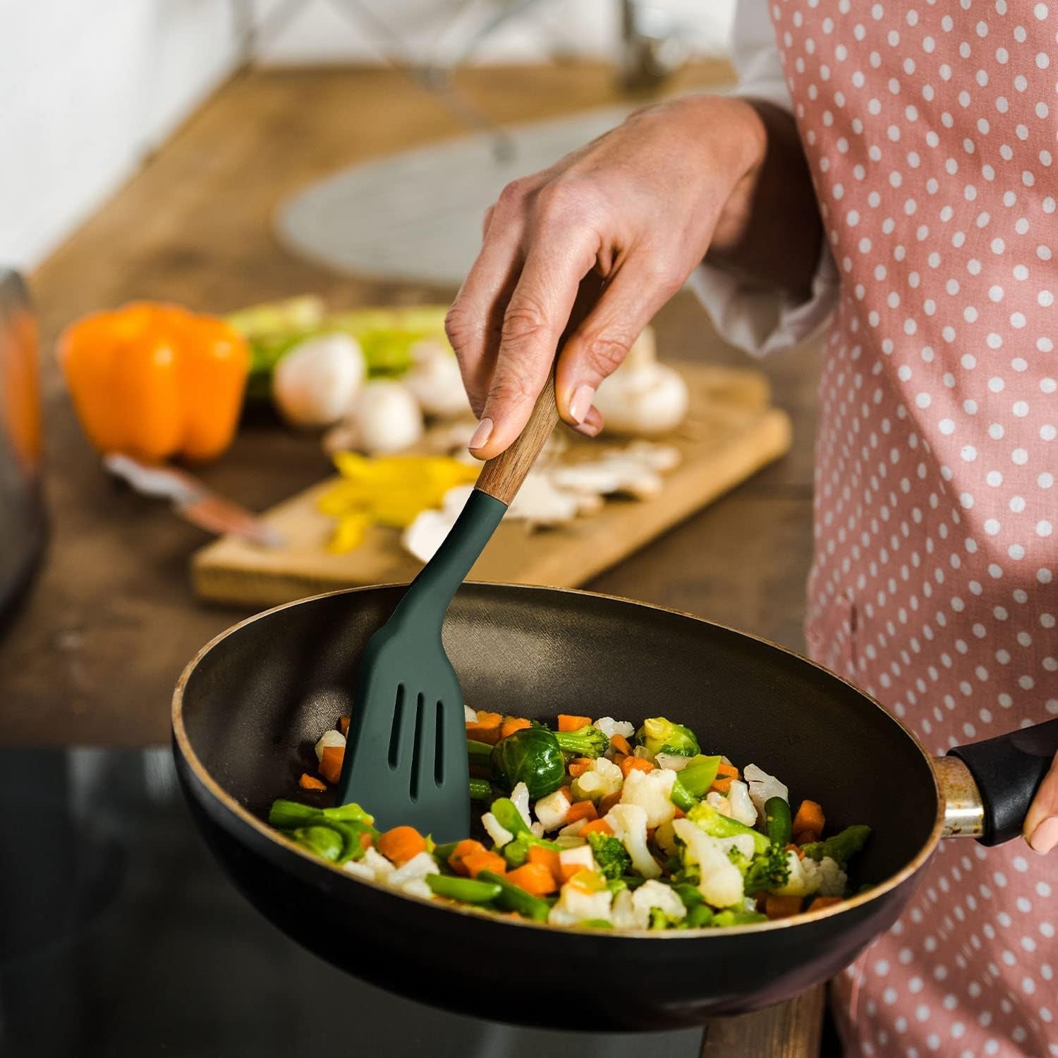 non-stick-silicone-cooking-utensils-set-with-natural-acacia-hard-wood-handle-5-piece-high-heat-resistant-green