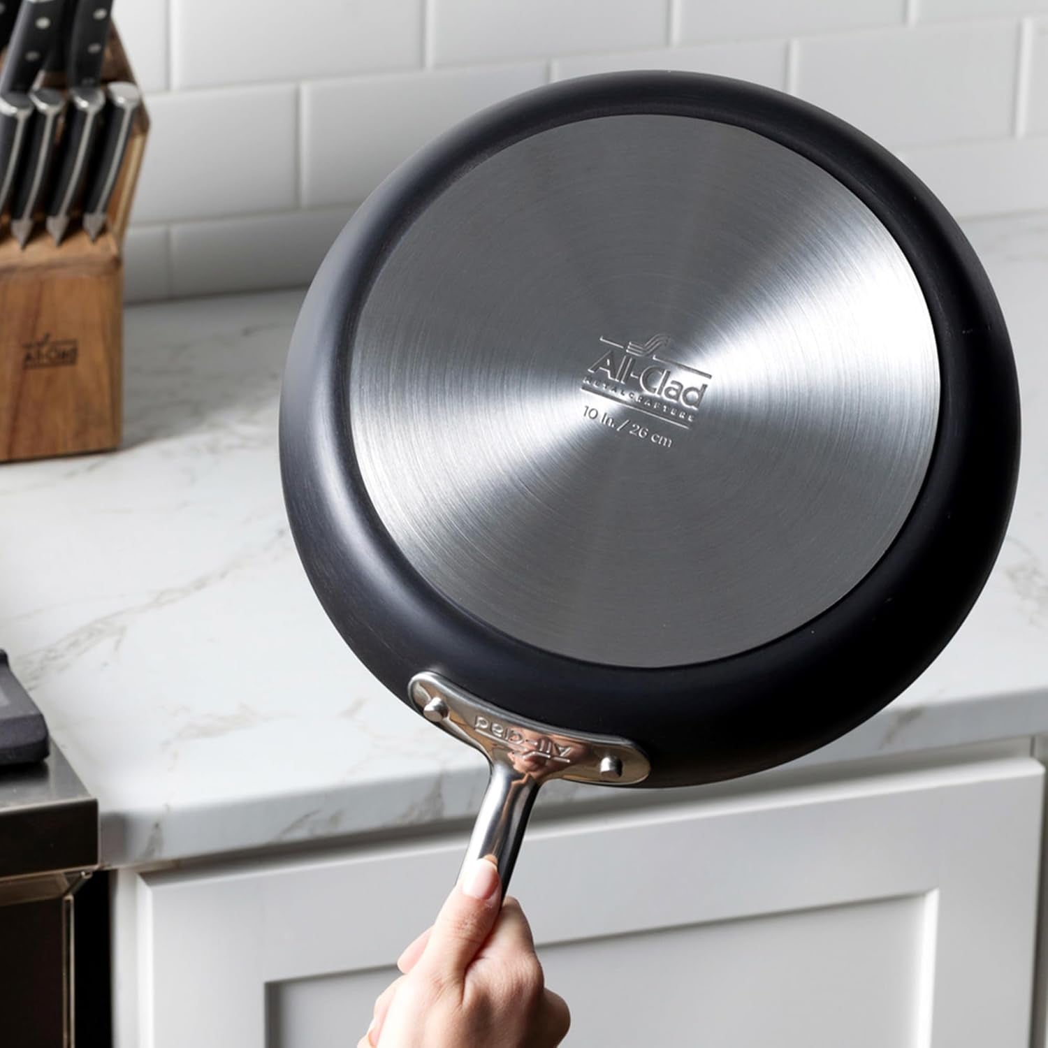 all-clad-ha1-expert-hard-anodized-nonstick-cookware-set-10-piece-pots-frying-pans-dishwasher-safe-oven-safe-up-to-500-f-compatible-with-all-stovetops-gas-electric-induction-black