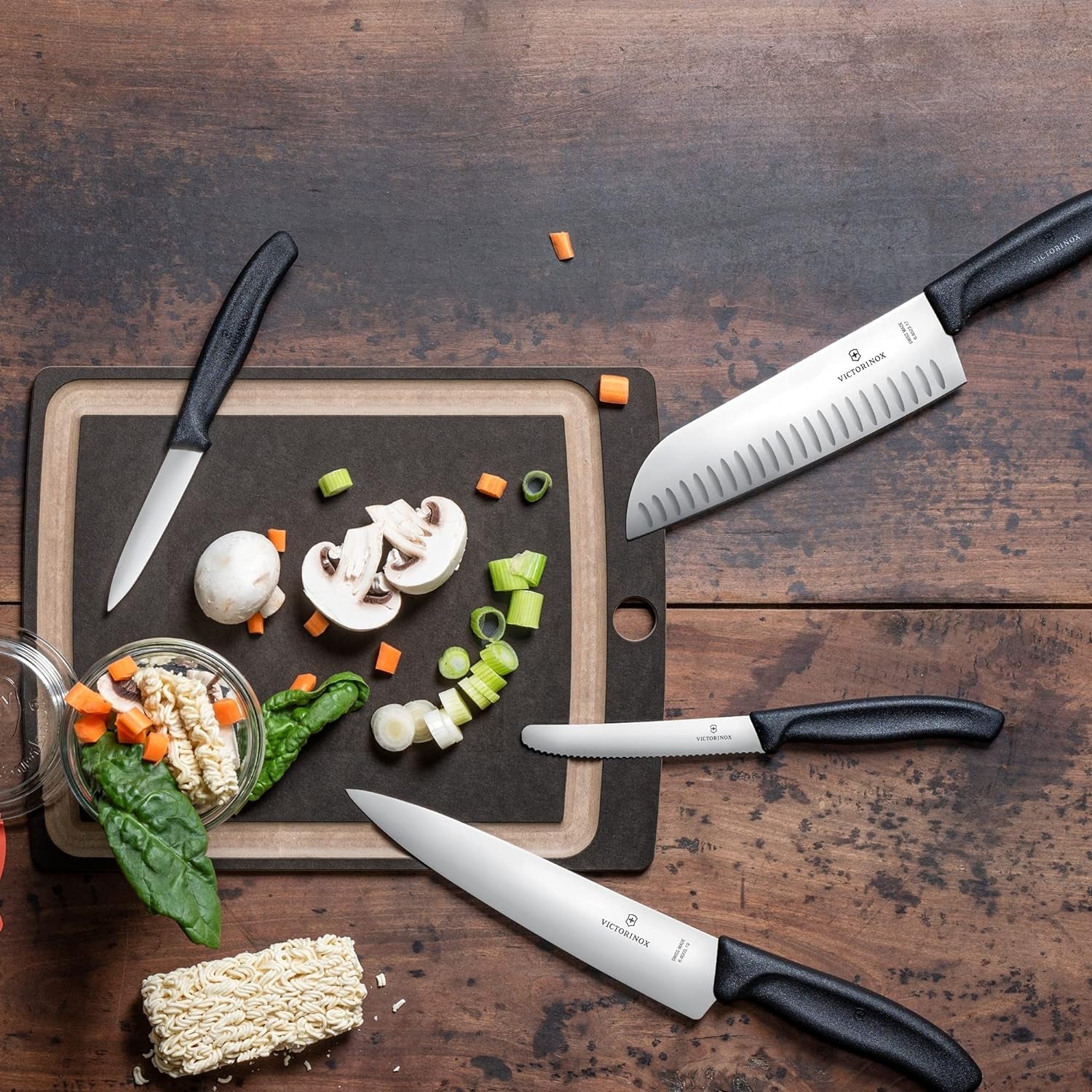 victorinox-swiss-classic-7-inch-santoku-knife-granton-blade-black