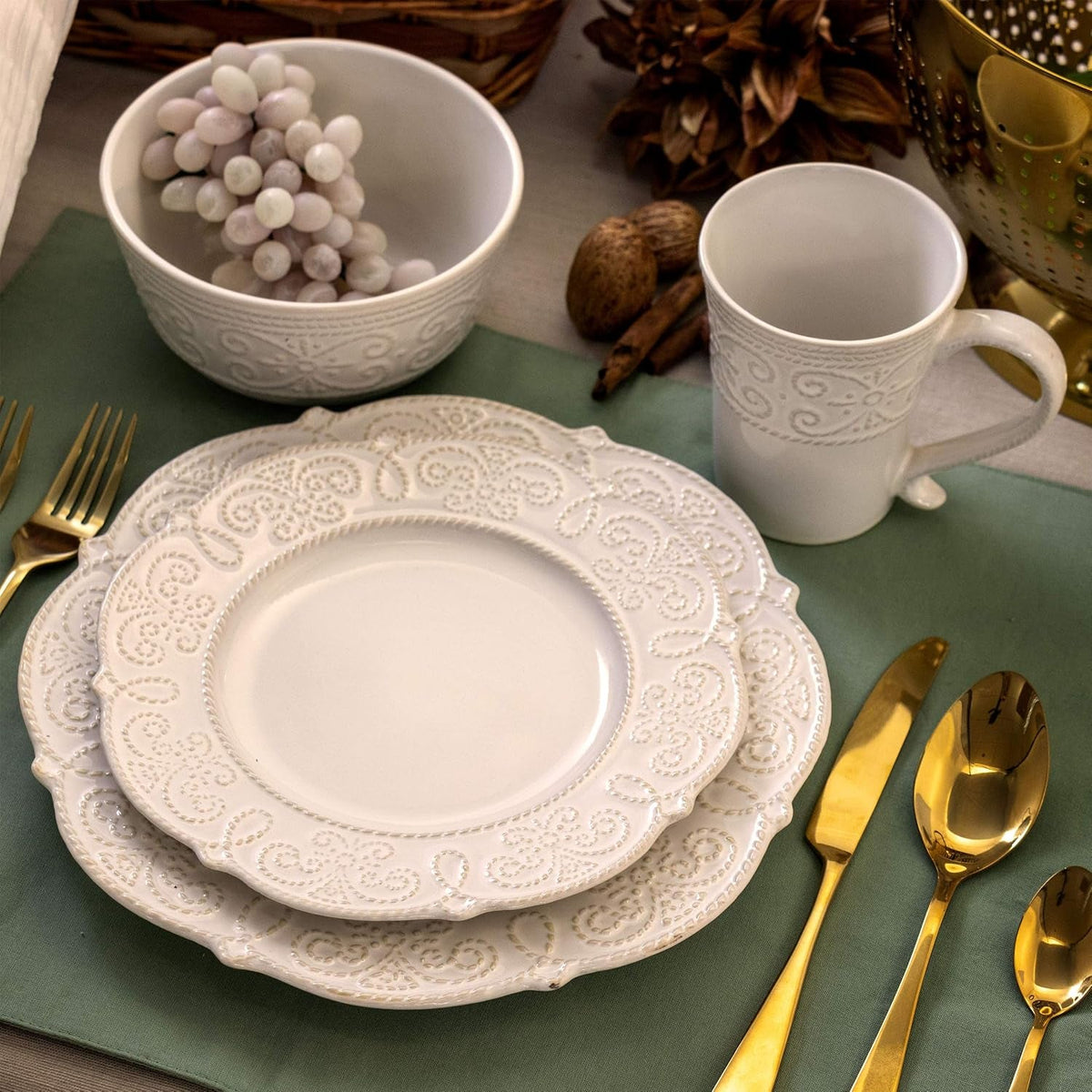 round-decorated-stoneware-scallop-embossed-dinnerware-dish-set-16-piece-luna