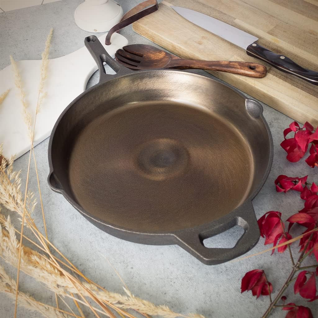 12-inch-smooth-wasatch-pre-seasoned-round-cast-iron-skillet