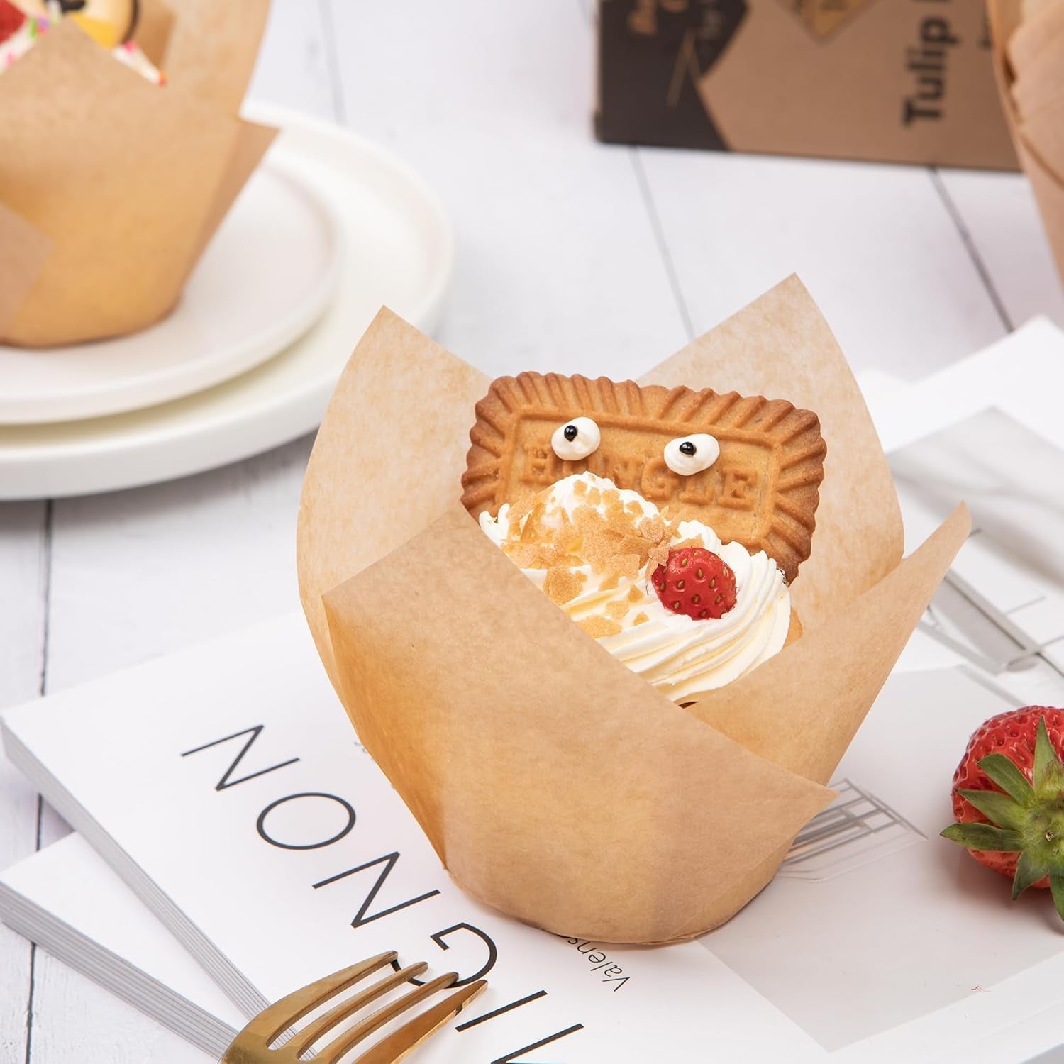 100pcs-extra-large-natural-tulip-cupcake-liners-for-baking-unbleached-food-grade-non-stick-greaseproof-nordic-paper-jumbo-muffin-liners-cupcake-wrapper-for-party-christmas