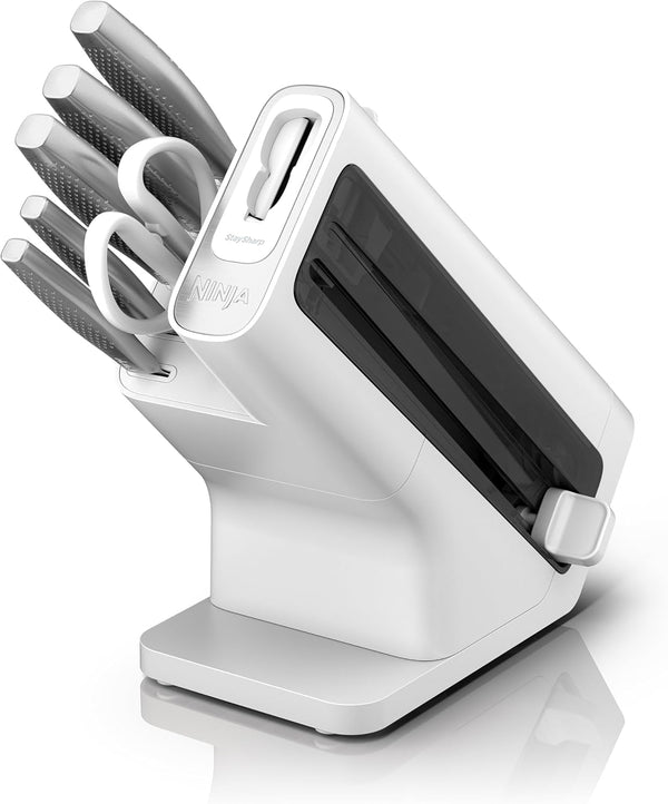 Ninja Staysharp 6-Piece Knife Set with Integrated Sharpener, Chef, Bread, Paring Knife and Kitchen Scissor, White, K62006EUWH1