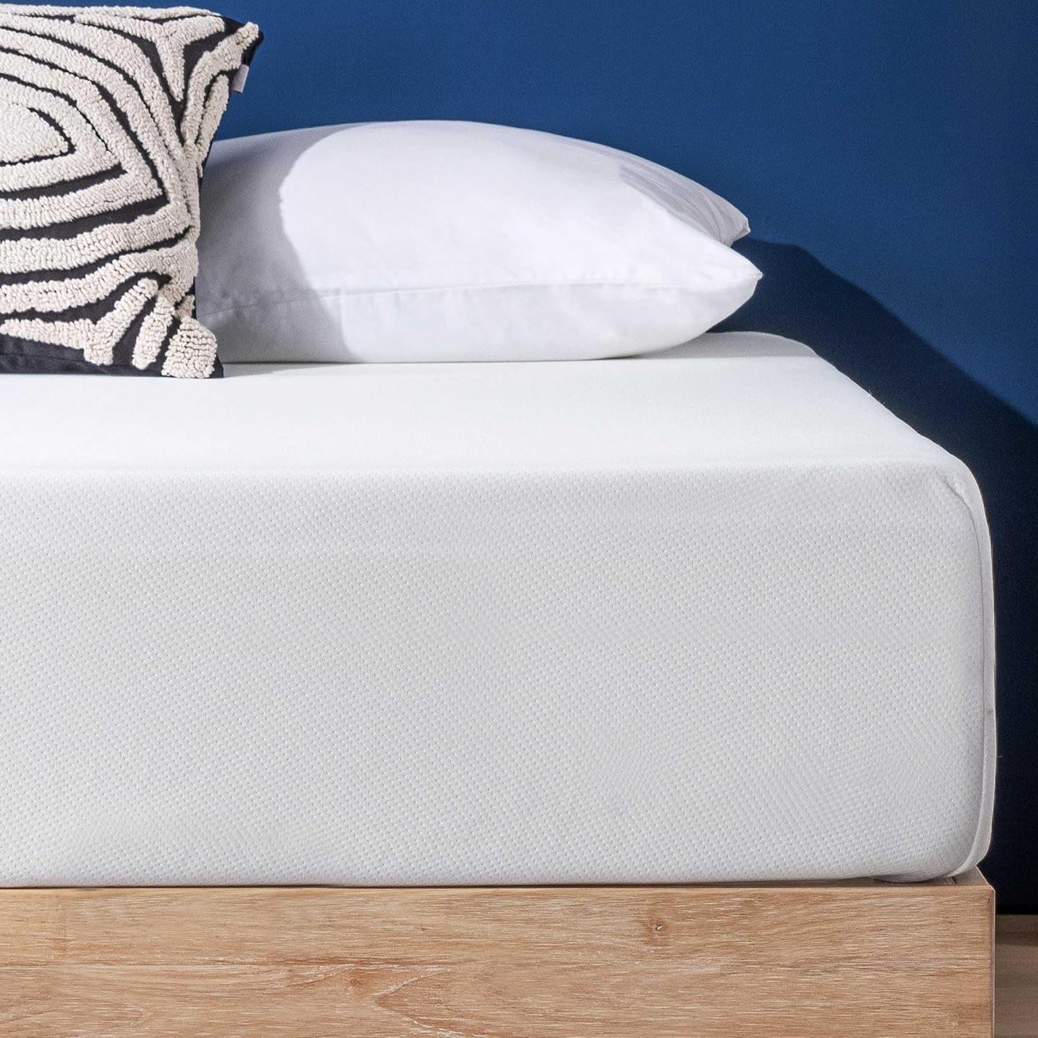 10-inch-memory-foam-mattress-medium-firm-cooling-gel-infused-certified-safe-foams-fabric-mattress-in-a-box-queen