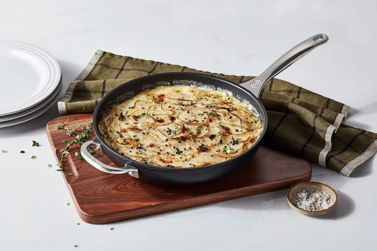 le-creuset-toughened-non-stick-pro-deep-fry-pan-11