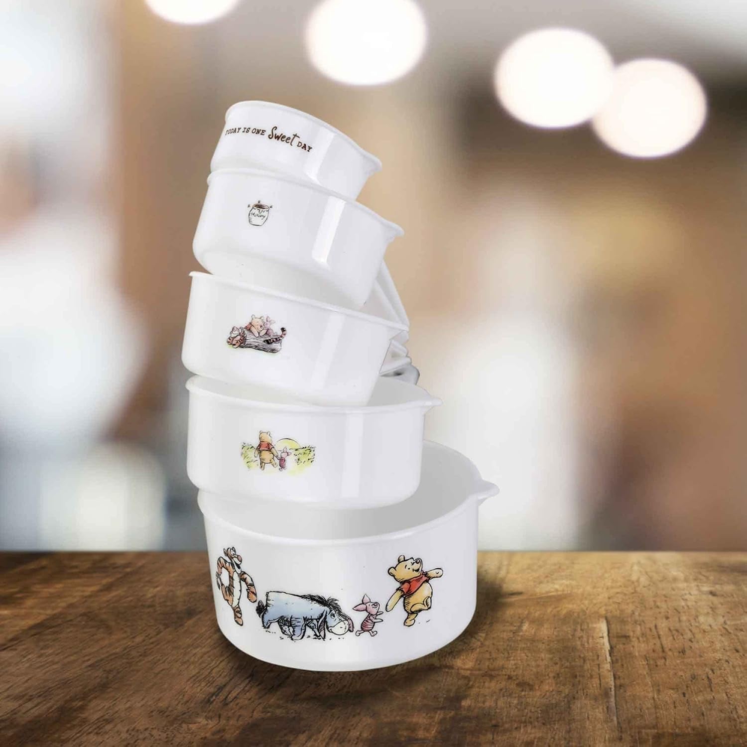 disney-winnie-the-pooh-measuring-cups