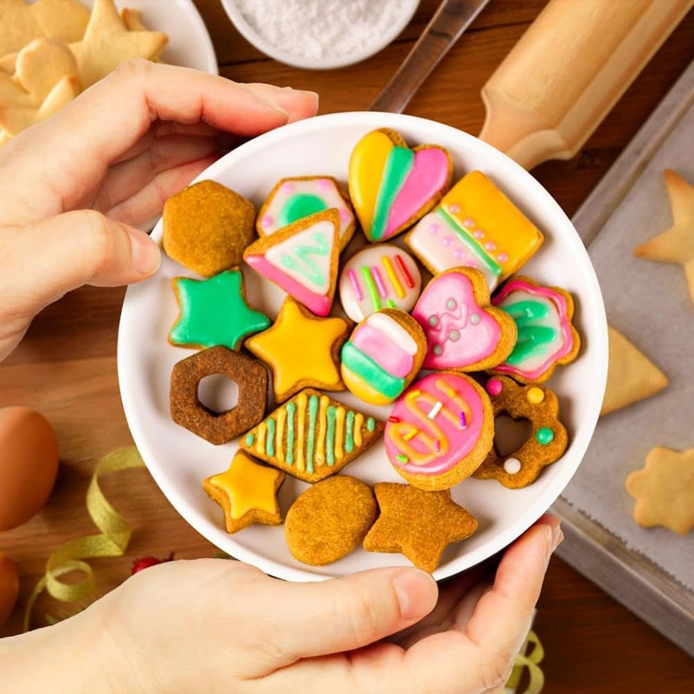 30pcs-mini-cookie-cutter-set-with-box-3-sizes-per-shape-stainless-steel-tiny-polymer-clay-cutters-small-geometric-biscuit-mold-set-safe-for-kids