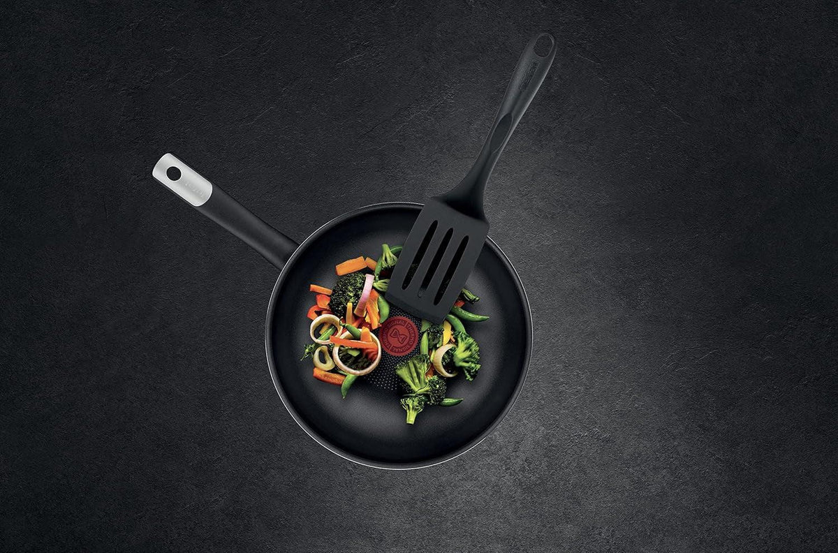tefal-c38819-hard-titanium-essential-wok-pan-28-cm-non-stick-coating-with-titanium-particles-thermal-signal-temperature-indicator-dishwasher-safe-made-in-france-black
