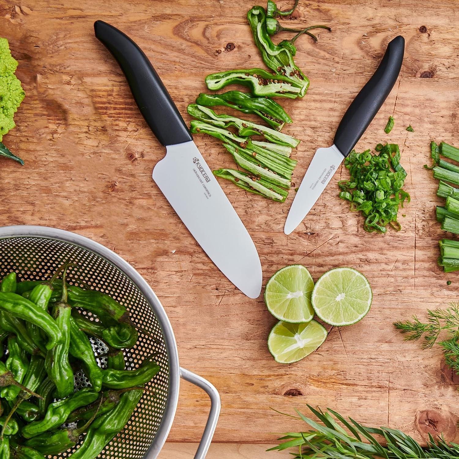 advanced-ceramics-revolution-series-3-piece-ceramic-knife-set-includes-6-inch-chefs-knife-5-inch-micro-serrated-knife-and-3-inch-paring-knife-black-handles-with-white-blades