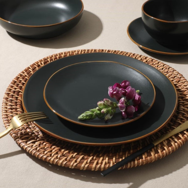 Hazeltine 16-Piece Black Stoneware Dinnerware Set – Plates and Bowls, Durable Ceramic Kitchen Dinner Set5