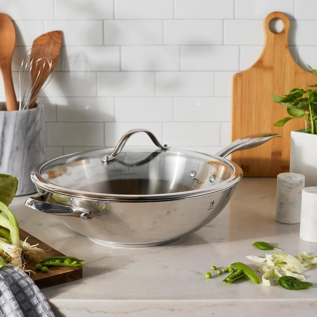 henckels-aragon-12-5-inch-stainless-steel-wok-with-lid